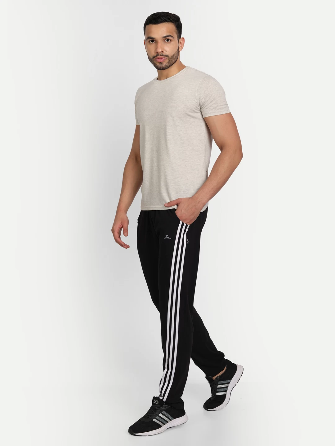 Relaxed Fit Athletic Trackpants || UYK1GJ